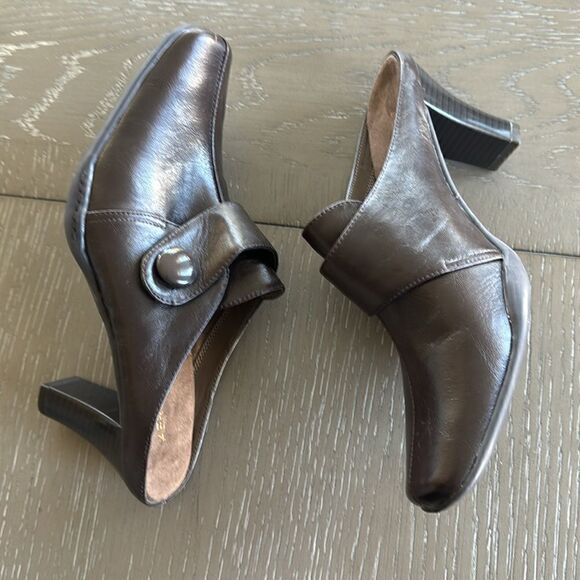 AEROSOLES Women’s Slip-On Mules Brown Faux Leather Pumps Square Toe Size 9M EUC - Picture 4 of 12